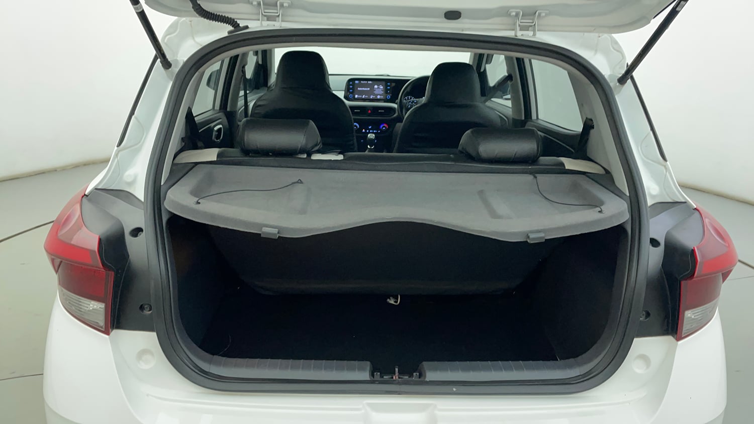 Used 2024 Hyundai Grand i10 Nios Sportz 1.2 Kappa VTVT Petrol Manual interior DICKY INSIDE VIEW