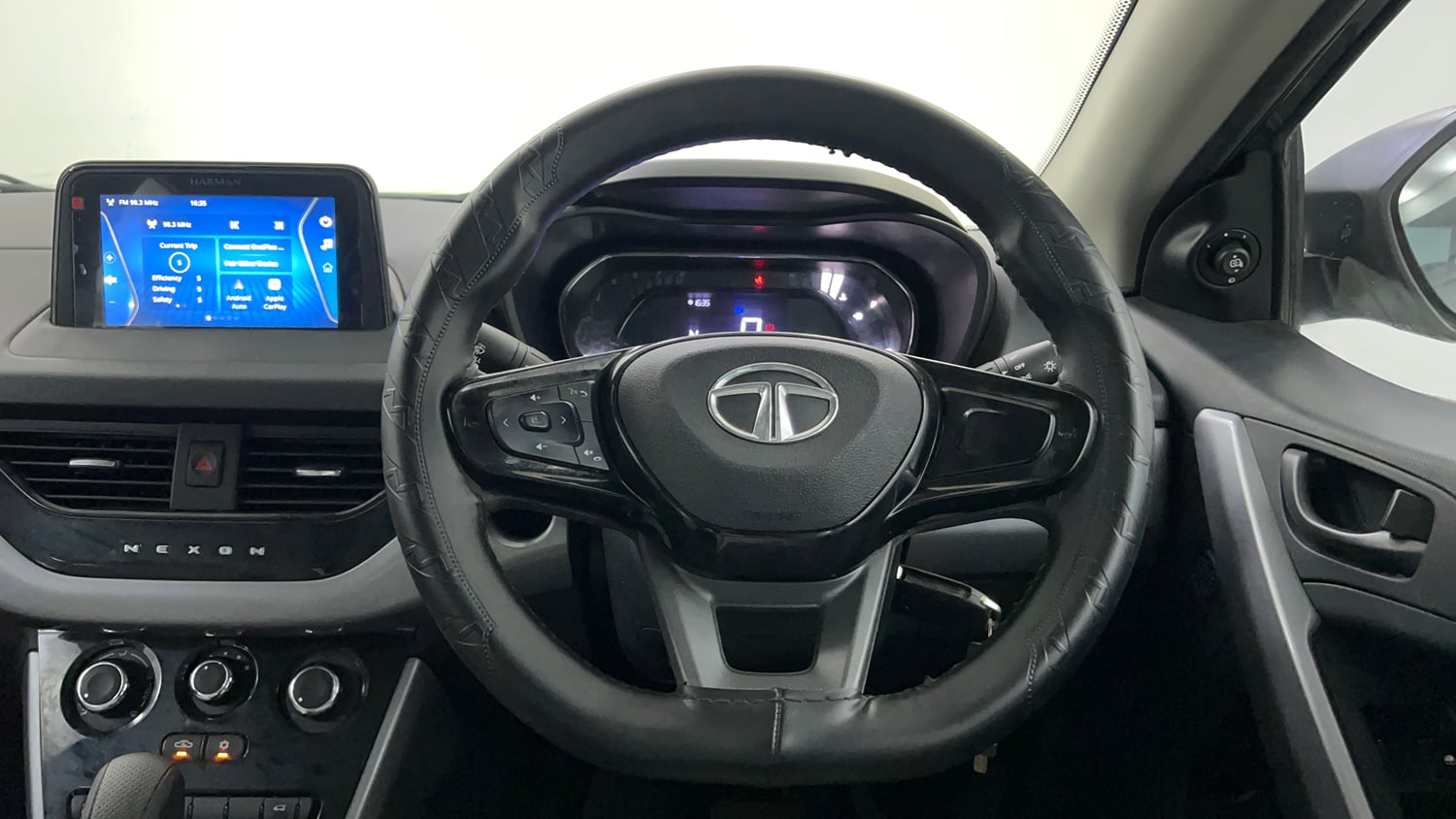 Used 2022 Tata Nexon XMA Plus (S) Diesel Diesel Automatic interior STEERING VIEW