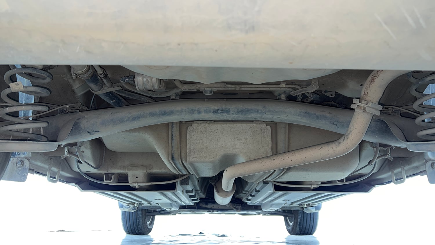Used 2023 Maruti Suzuki Brezza ZXi Plus AT Petrol Automatic extra REAR UNDERBODY VIEW (TAKEN FROM REAR)