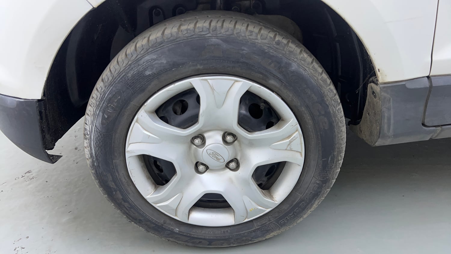 Used 2017 Ford EcoSport Trend+ 1.5L TDCi Diesel Manual tyres LEFT FRONT TYRE RIM VIEW
