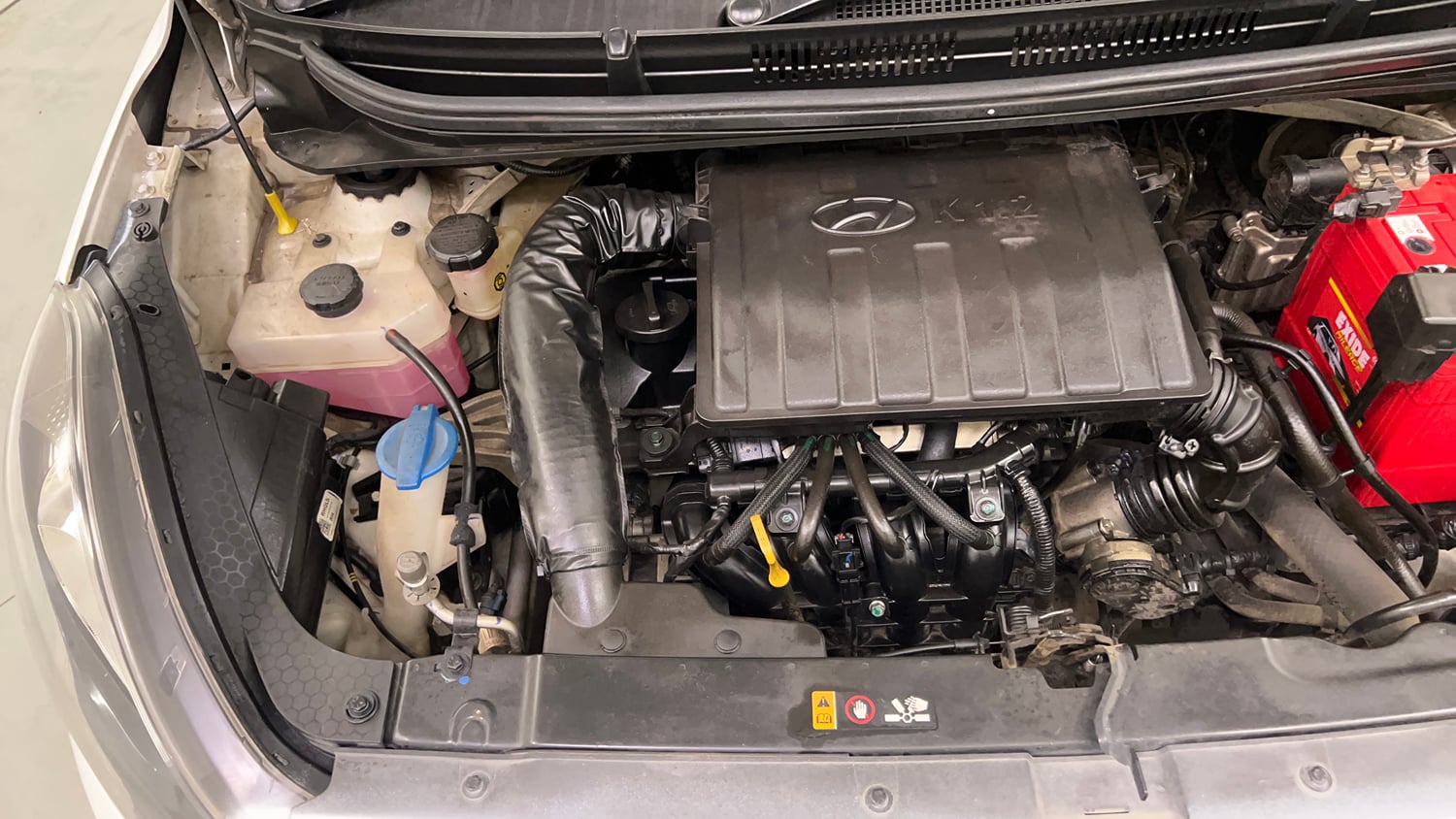Used 2021 Hyundai Grand i10 Nios Sportz 1.2 Kappa VTVT CNG Cng Manual engine ENGINE RIGHT SIDE VIEW