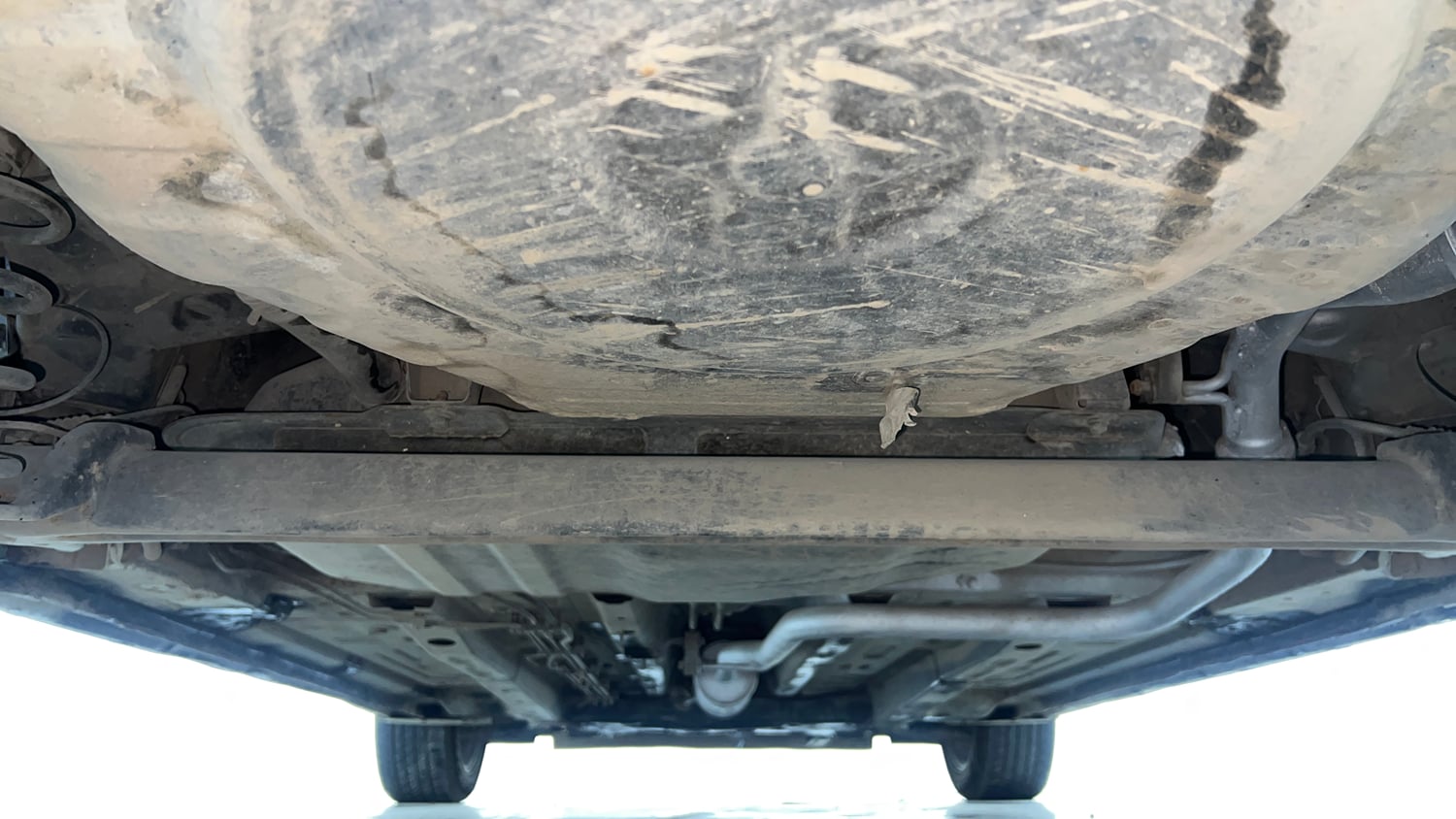 Used 2020 Tata Altroz XZ Petrol Petrol Manual extra REAR UNDERBODY VIEW (TAKEN FROM REAR)