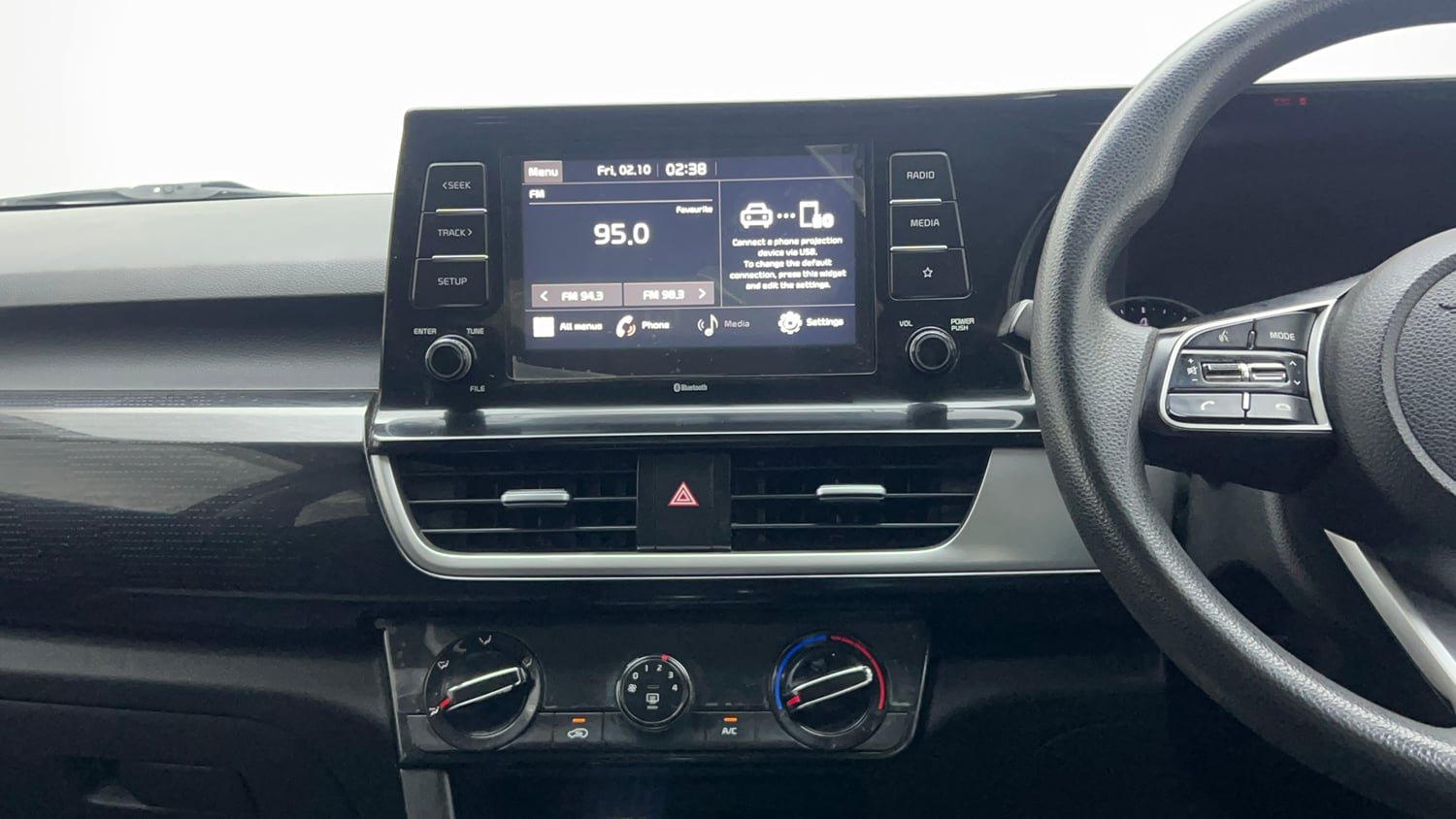 Used 2020 Kia Seltos HTK Plus 1.5 Petrol Manual interior MUSIC SYSTEM & AC CONTROL VIEW