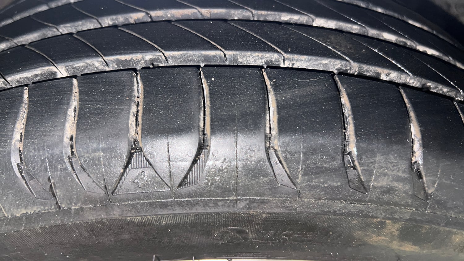 Used 2022 Honda City ZX CVT Petrol Petrol Automatic tyres RIGHT FRONT TYRE TREAD VIEW