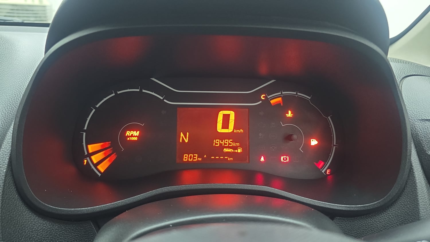Used 2020 Renault Kwid Neotech RXL 1.0  AMT Petrol Automatic interior CLUSTERMETER VIEW
