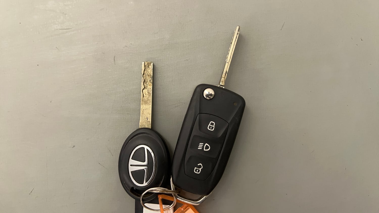 Used 2022 Tata Nexon XMA Plus (S) Diesel Diesel Automatic extra CAR KEY VIEW