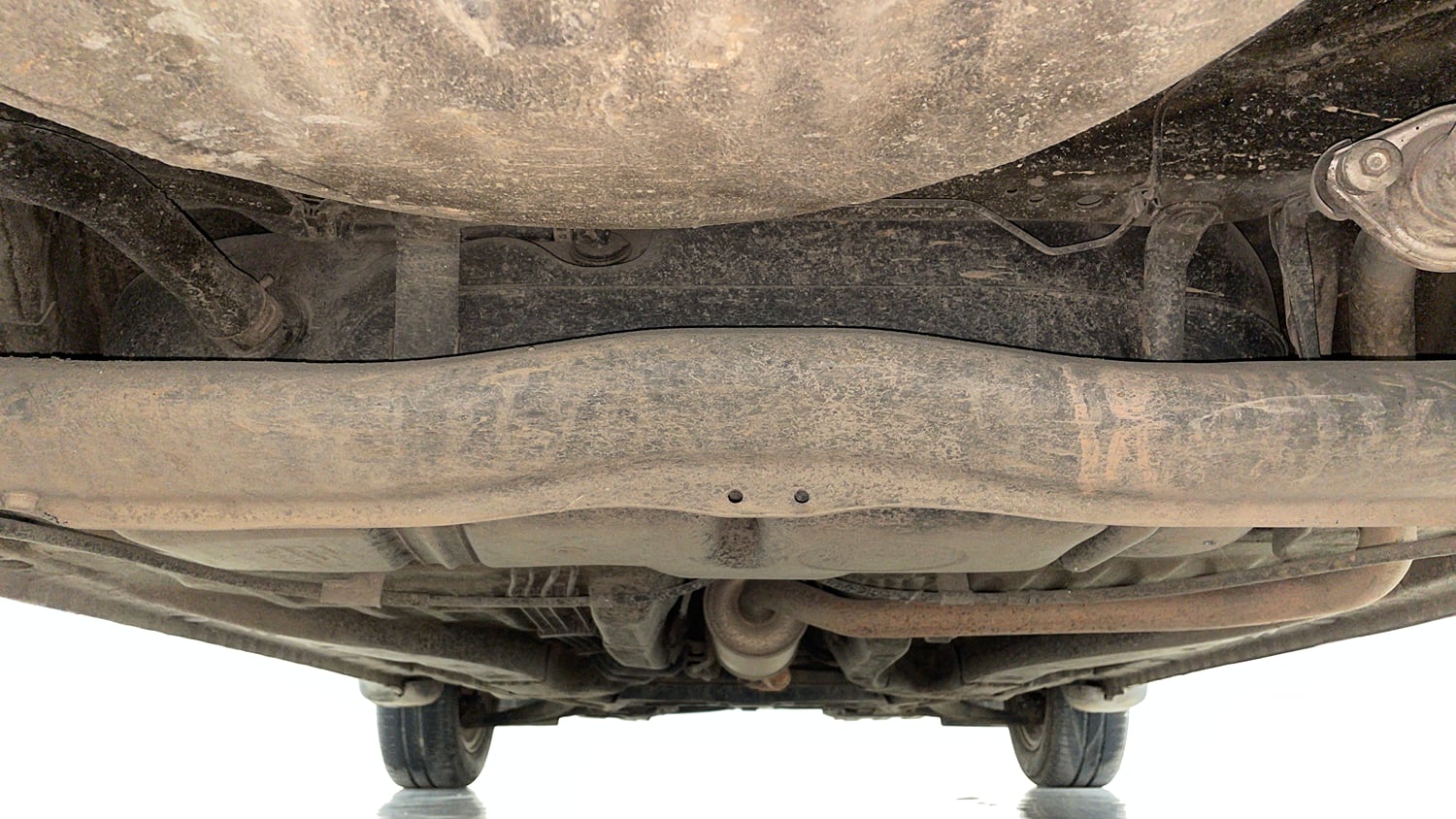 Used 2013 Honda Brio VX MT Petrol Manual extra REAR UNDERBODY VIEW (TAKEN FROM REAR)