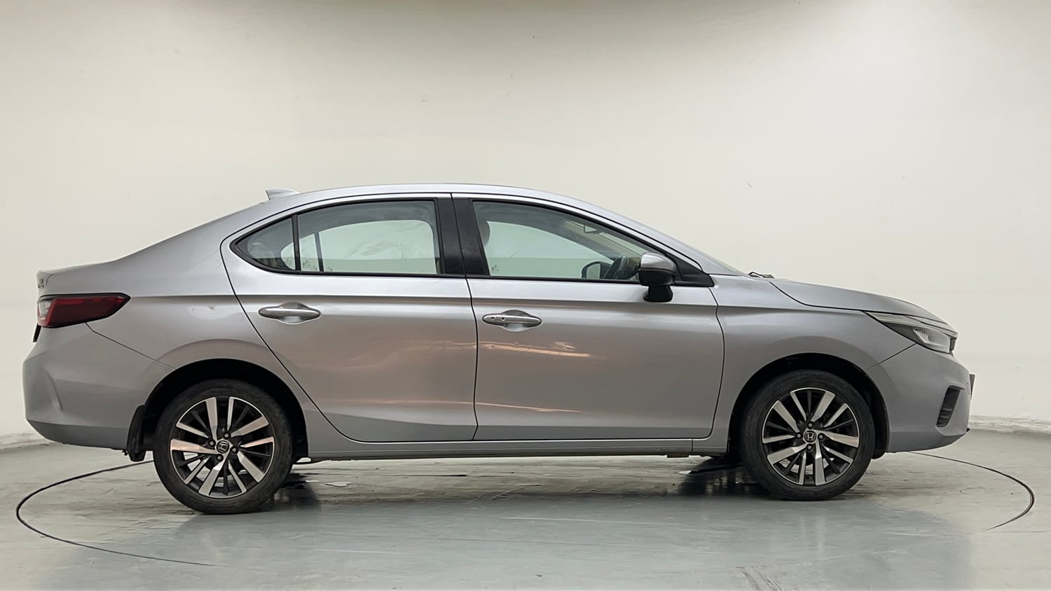 Used 2021 Honda City ZX Petrol Petrol Manual exterior RIGHT SIDE VIEW