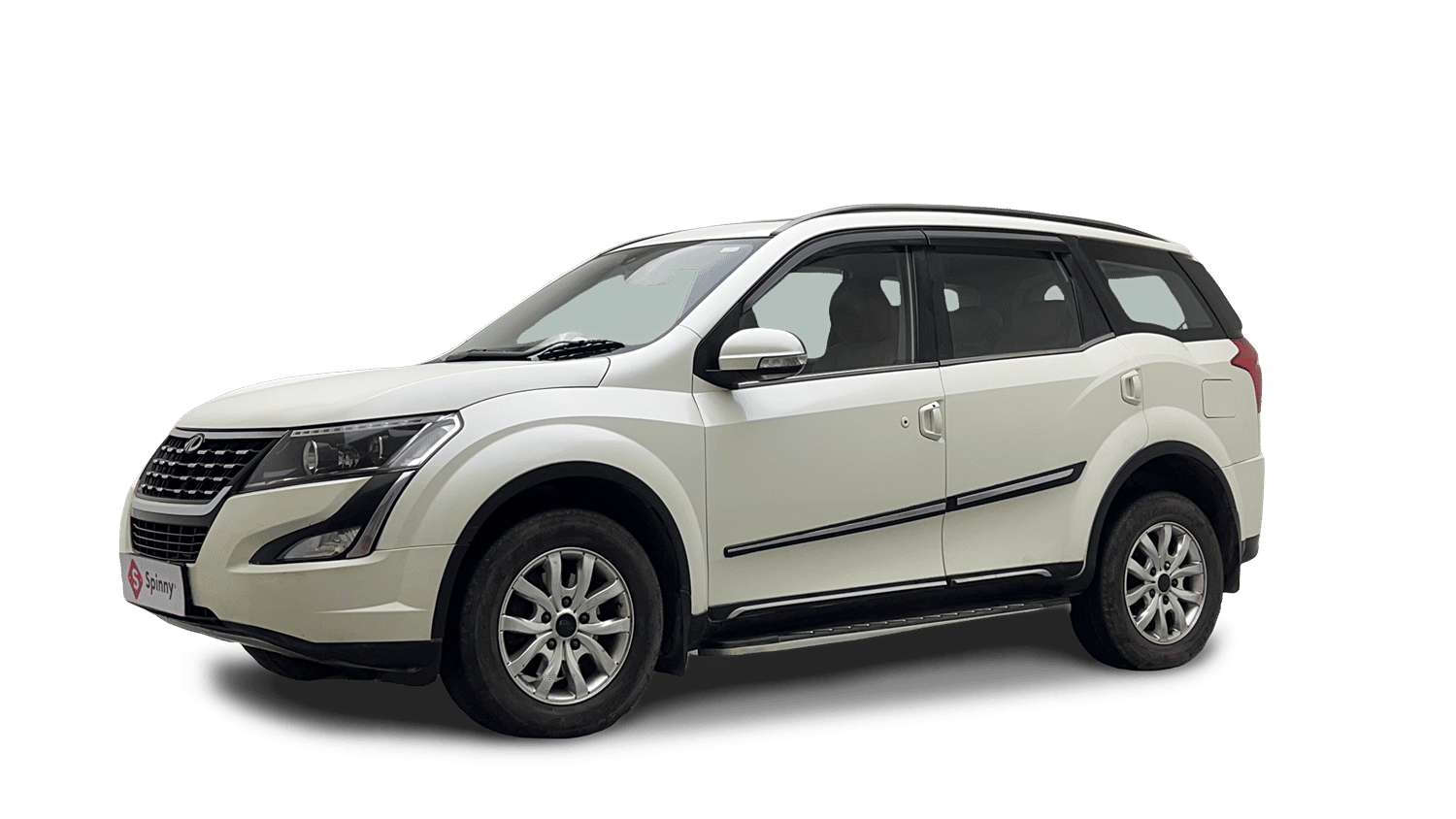 Used 2020 Mahindra XUV500 W9 AT Diesel Automatic Image