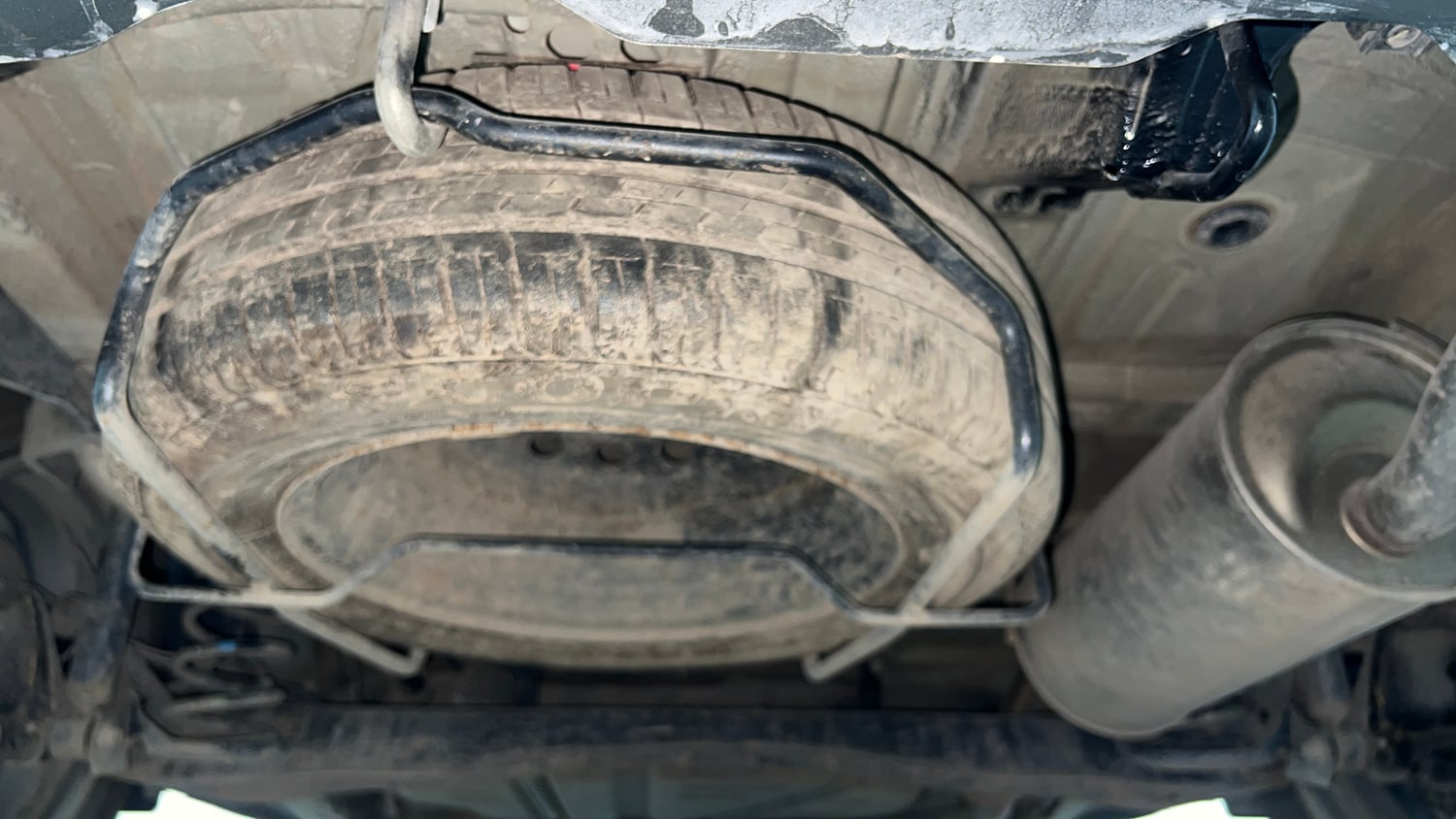 Used 2023 Maruti Suzuki Ertiga ZXi Plus Petrol Manual tyres SPARE TYRE VIEW