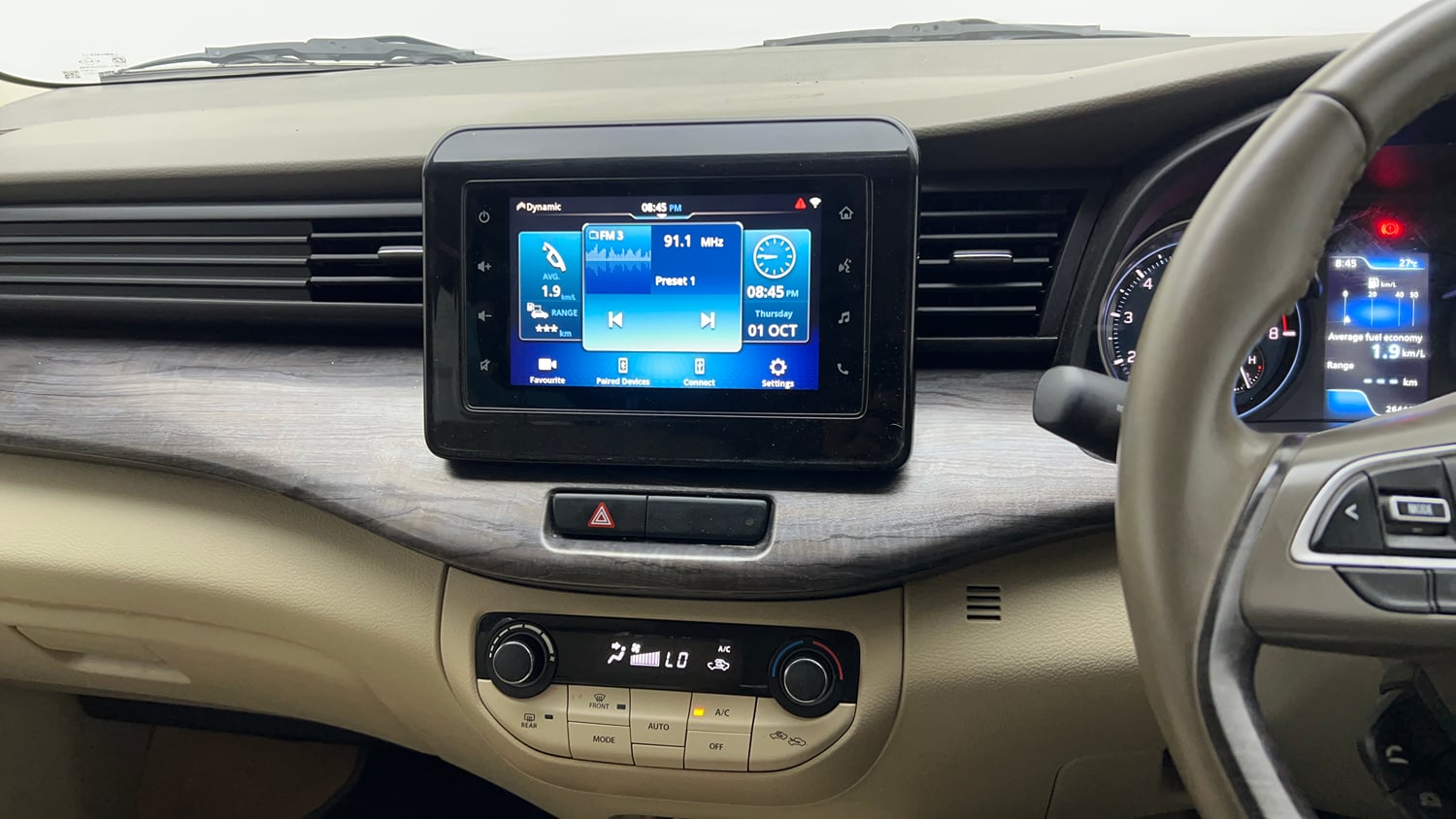 Used 2023 Maruti Suzuki Ertiga ZXi Plus Petrol Manual top_features Touch screen infotainment system