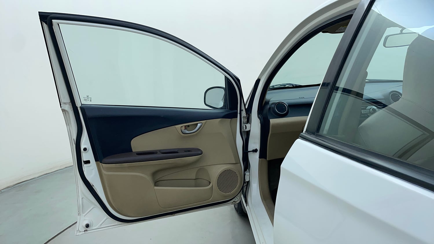 Used 2013 Honda Brio VX MT Petrol Manual interior LEFT FRONT DOOR OPEN VIEW