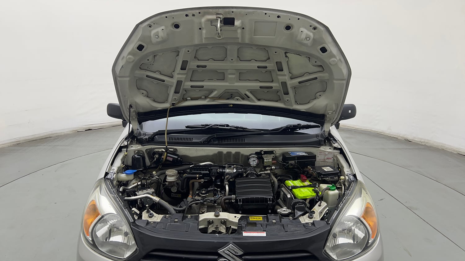 Used 2021 Maruti Suzuki Alto 800 LXi (O) CNG Cng Manual engine ENGINE & BONNET OPEN FRONT VIEW