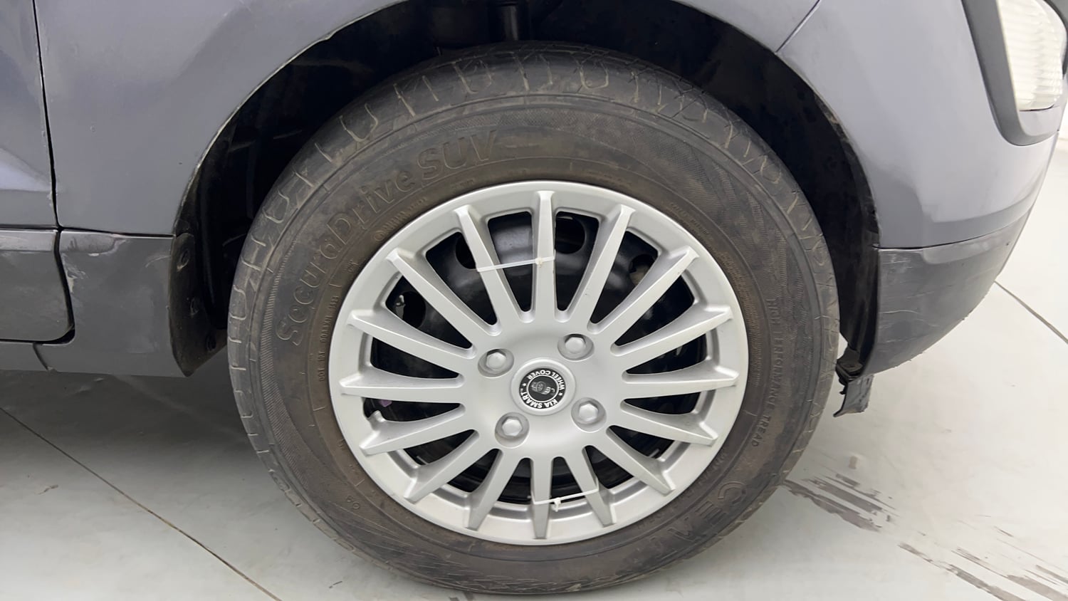 Used 2018 Ford EcoSport Trend + 1.5L Ti-VCT AT Petrol Automatic tyres RIGHT FRONT TYRE RIM VIEW