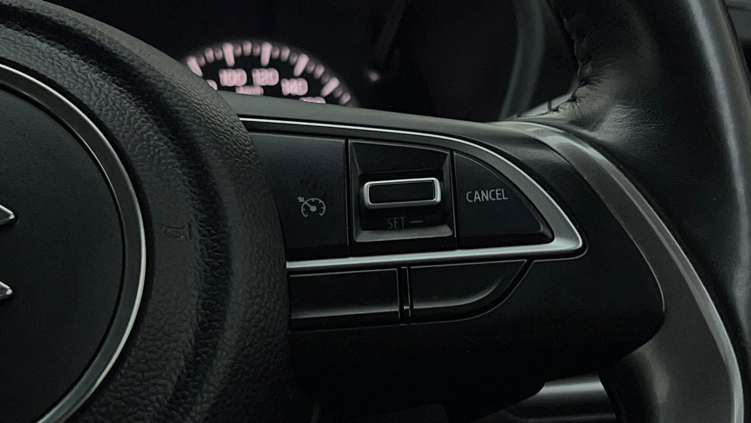 Used 2023 Maruti Suzuki Brezza ZXi Plus AT Petrol Automatic top_features Cruise control