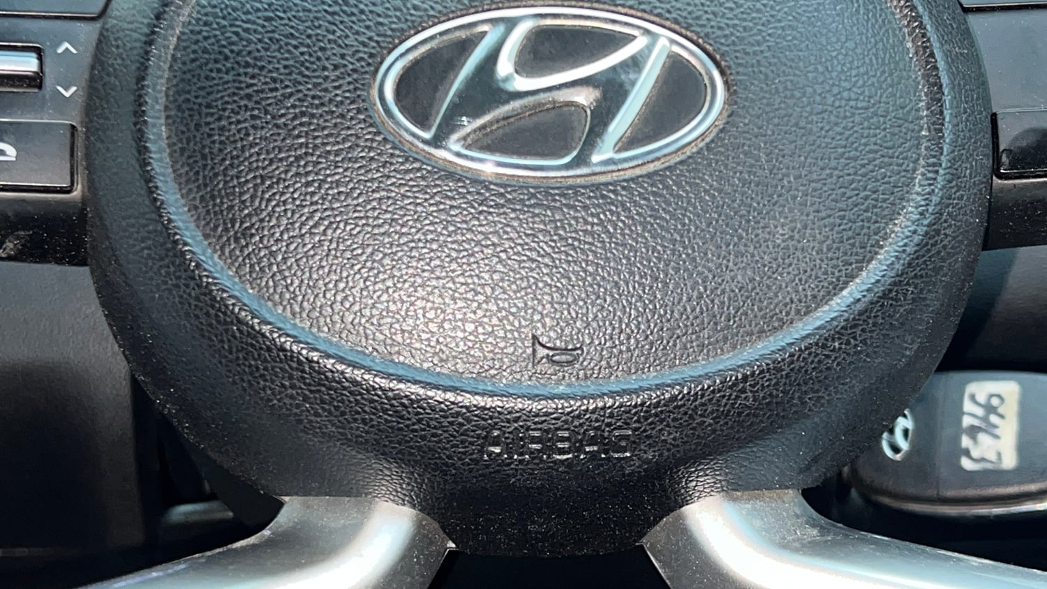 Used 2024 Hyundai Creta EX 1.5 Petrol Petrol Manual top_features Airbags