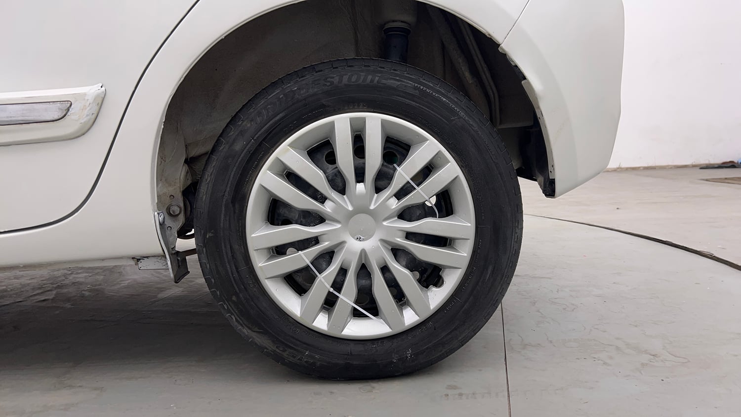 Used 2022 Maruti Suzuki Celerio VXi CNG Cng Manual tyres LEFT REAR TYRE RIM VIEW