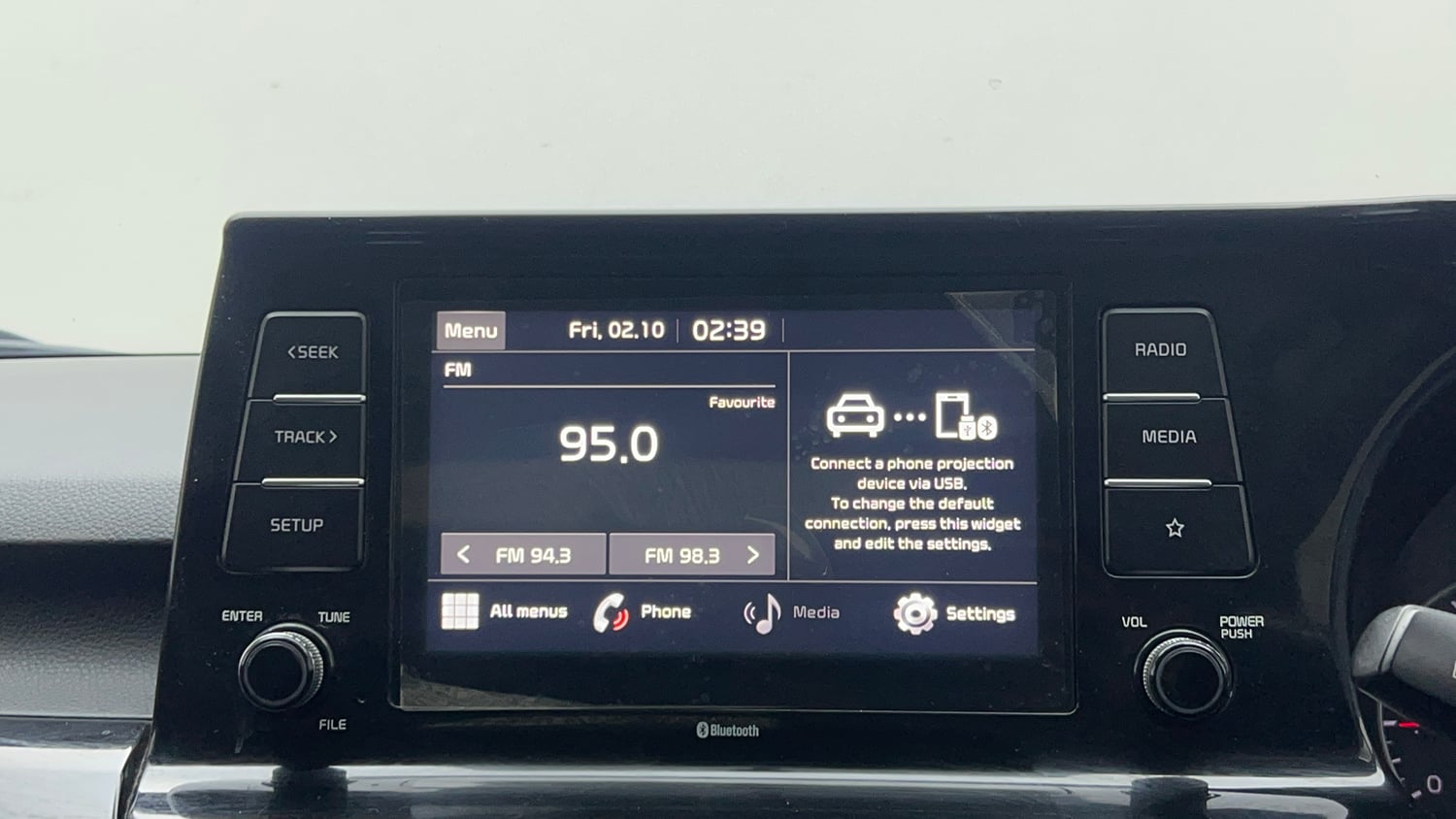 Used 2020 Kia Seltos HTK Plus 1.5 Petrol Manual top_features Touch screen infotainment system