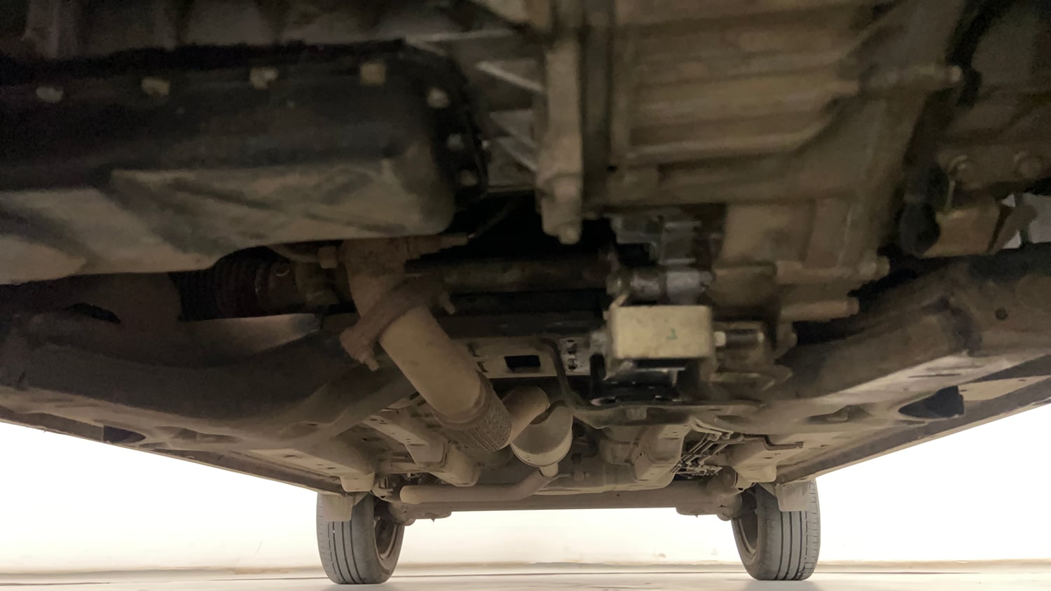 Used 2022 Tata Nexon XMA Plus (S) Diesel Diesel Automatic extra FRONT LEFT UNDERBODY VIEW
