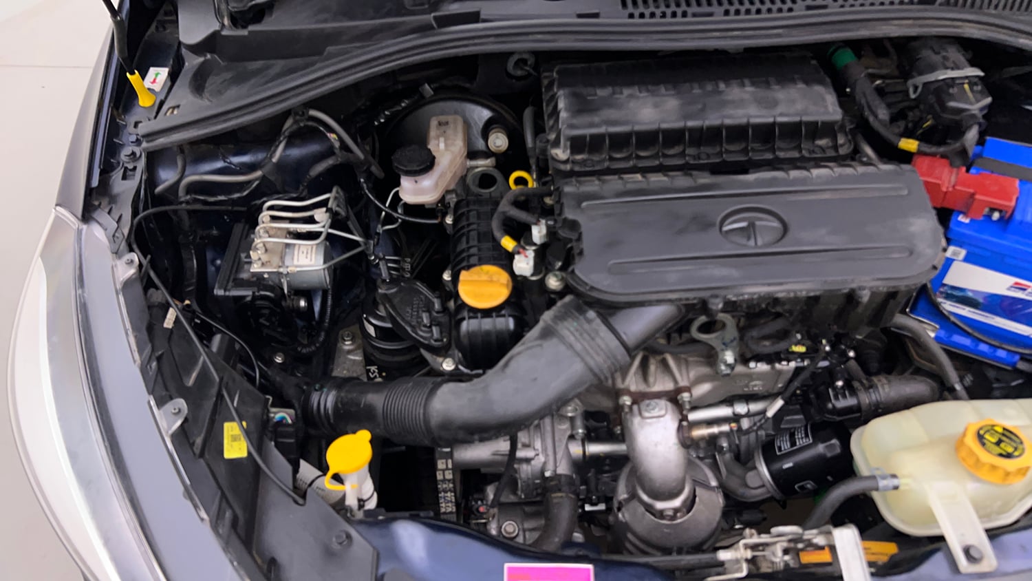 Used 2023 Tata Tiago XZA Plus Petrol Automatic engine ENGINE RIGHT SIDE VIEW