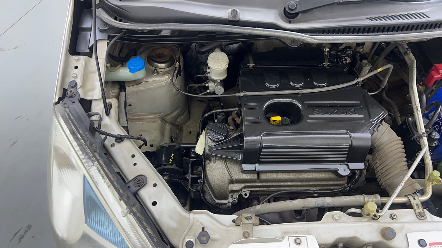 Used 2018 Maruti Suzuki Wagon R VXI Petrol Manual engine ENGINE RIGHT SIDE VIEW