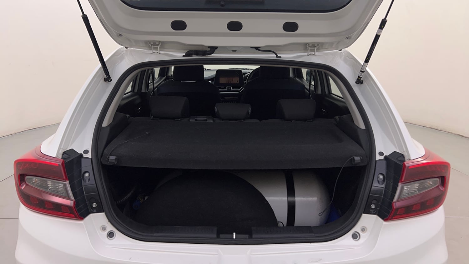 Used 2026 Maruti Suzuki Baleno Zeta MT CNG Cng Manual interior DICKY INSIDE VIEW