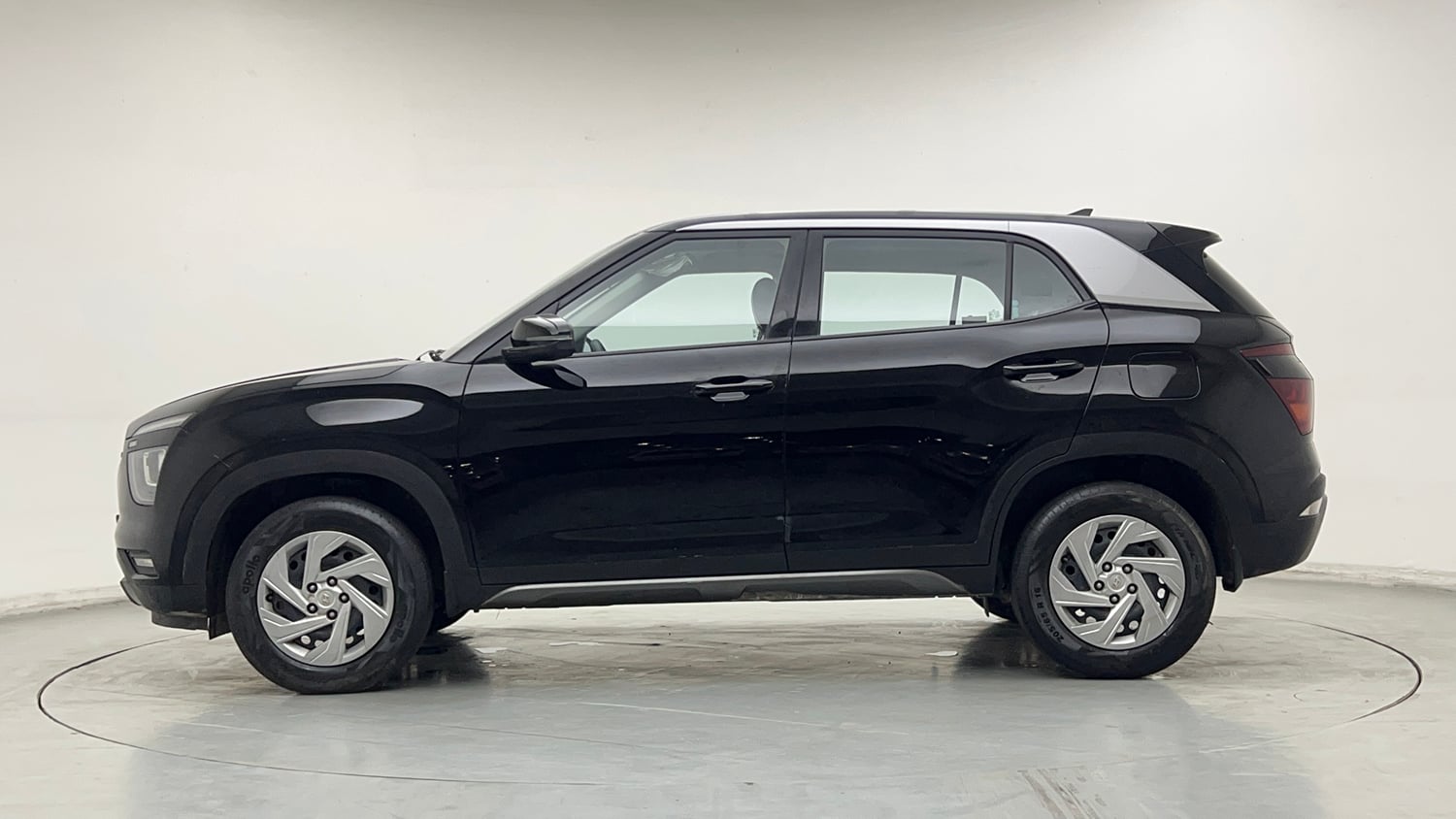 Used 2024 Hyundai Creta EX 1.5 Petrol Petrol Manual exterior LEFT SIDE VIEW