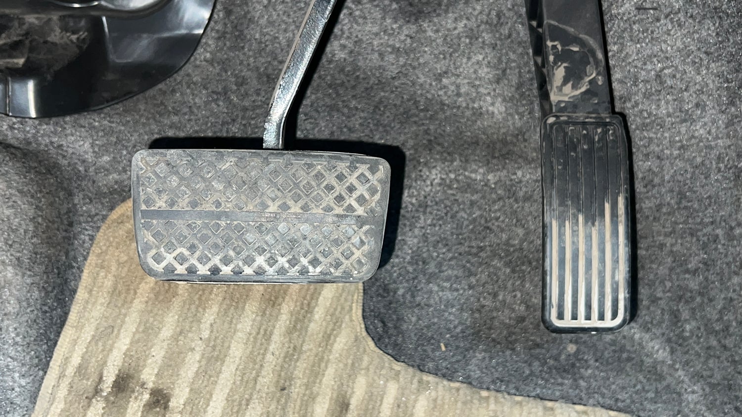 Used 2019 Honda Amaze 1.2 V CVT Petrol Petrol Automatic interior PEDALS VIEW
