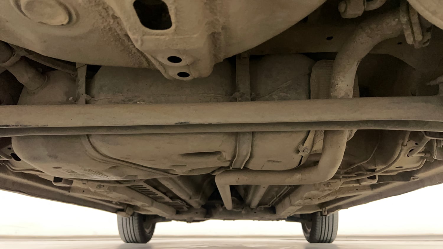 Used 2016 Maruti Suzuki Swift ZDi Diesel Manual extra REAR UNDERBODY VIEW (TAKEN FROM REAR)
