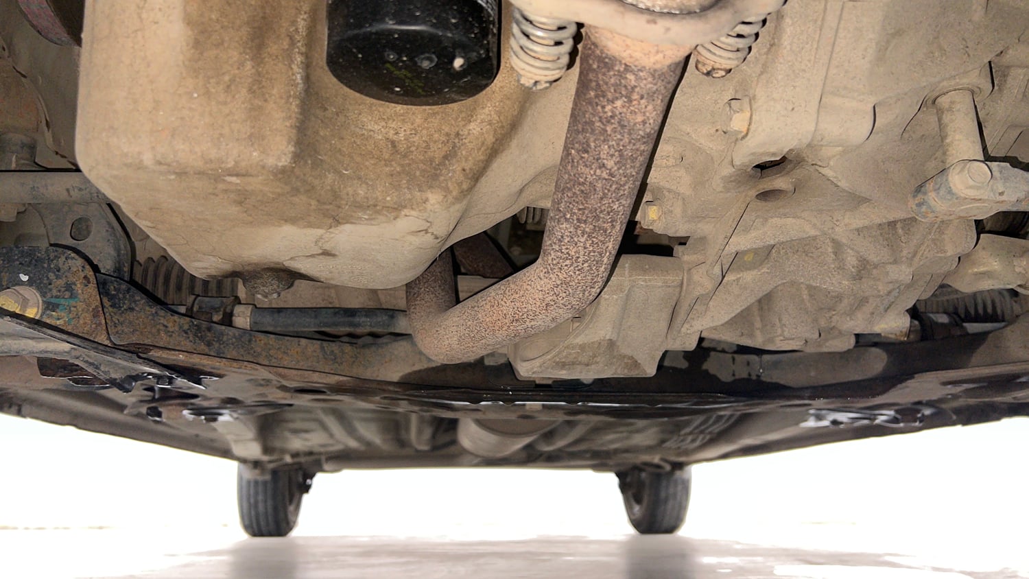 Used 2022 Maruti Suzuki Celerio VXi CNG Cng Manual extra FRONT LEFT UNDERBODY VIEW