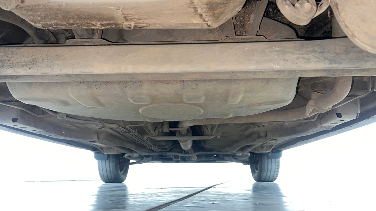 Used 2019 Tata Tiago Revotron XZ Petrol Manual extra REAR UNDERBODY VIEW (TAKEN FROM REAR)