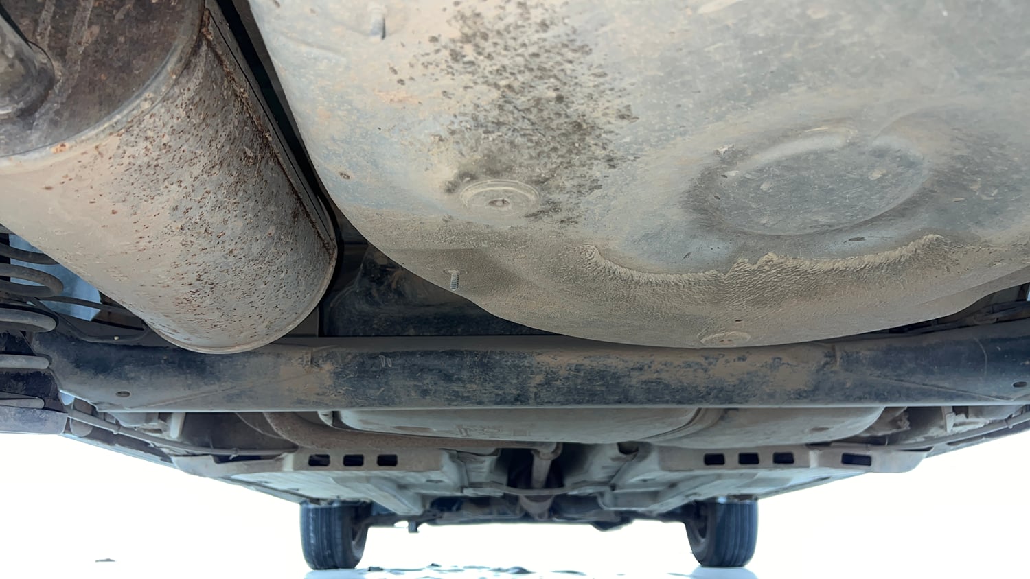 Used 2018 Volkswagen Polo Trendline 1.2L (P) Petrol Manual extra REAR UNDERBODY VIEW (TAKEN FROM REAR)