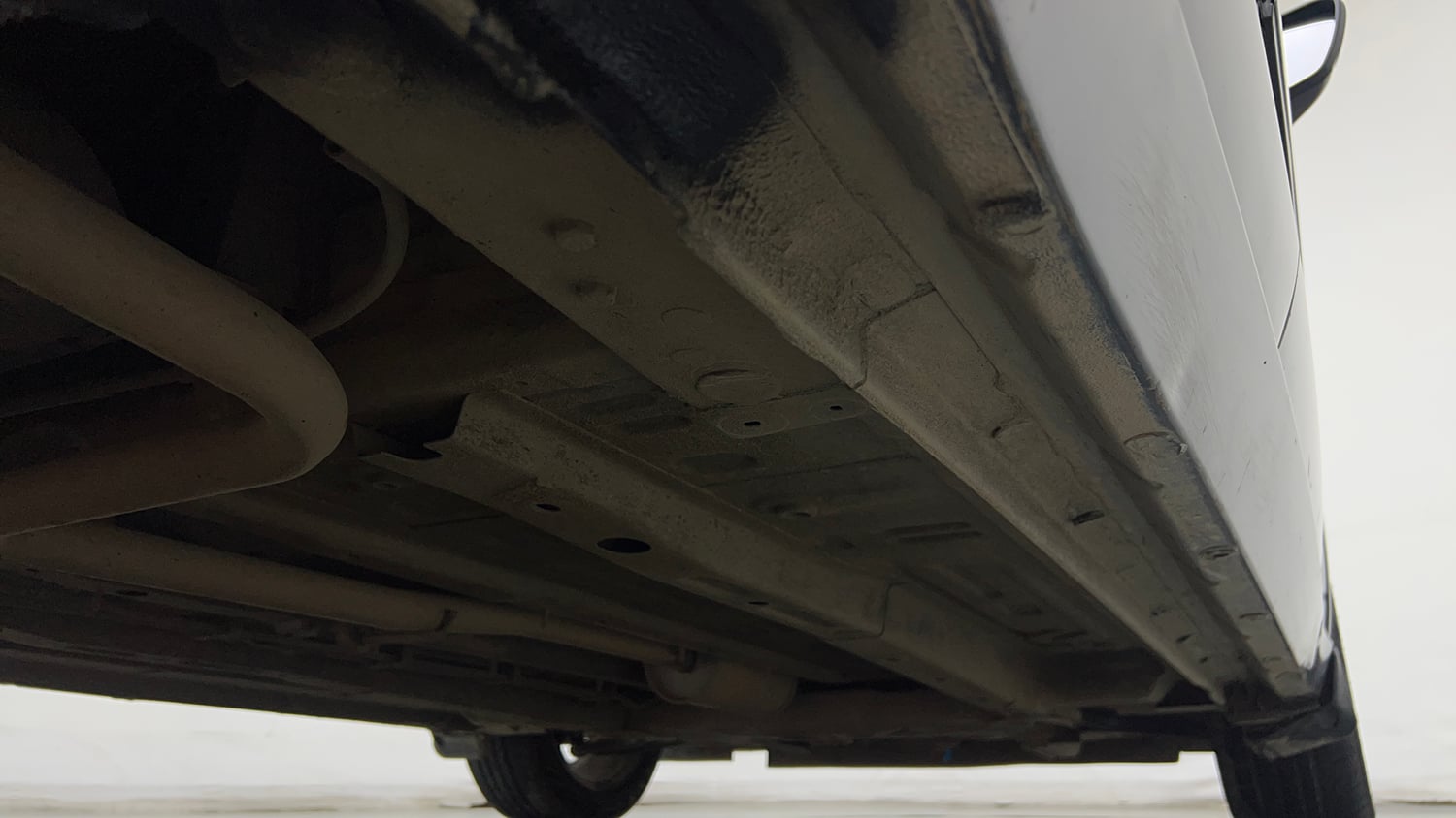 Used 2021 Tata Altroz XZ Petrol Petrol Manual extra REAR RIGHT UNDERBODY VIEW
