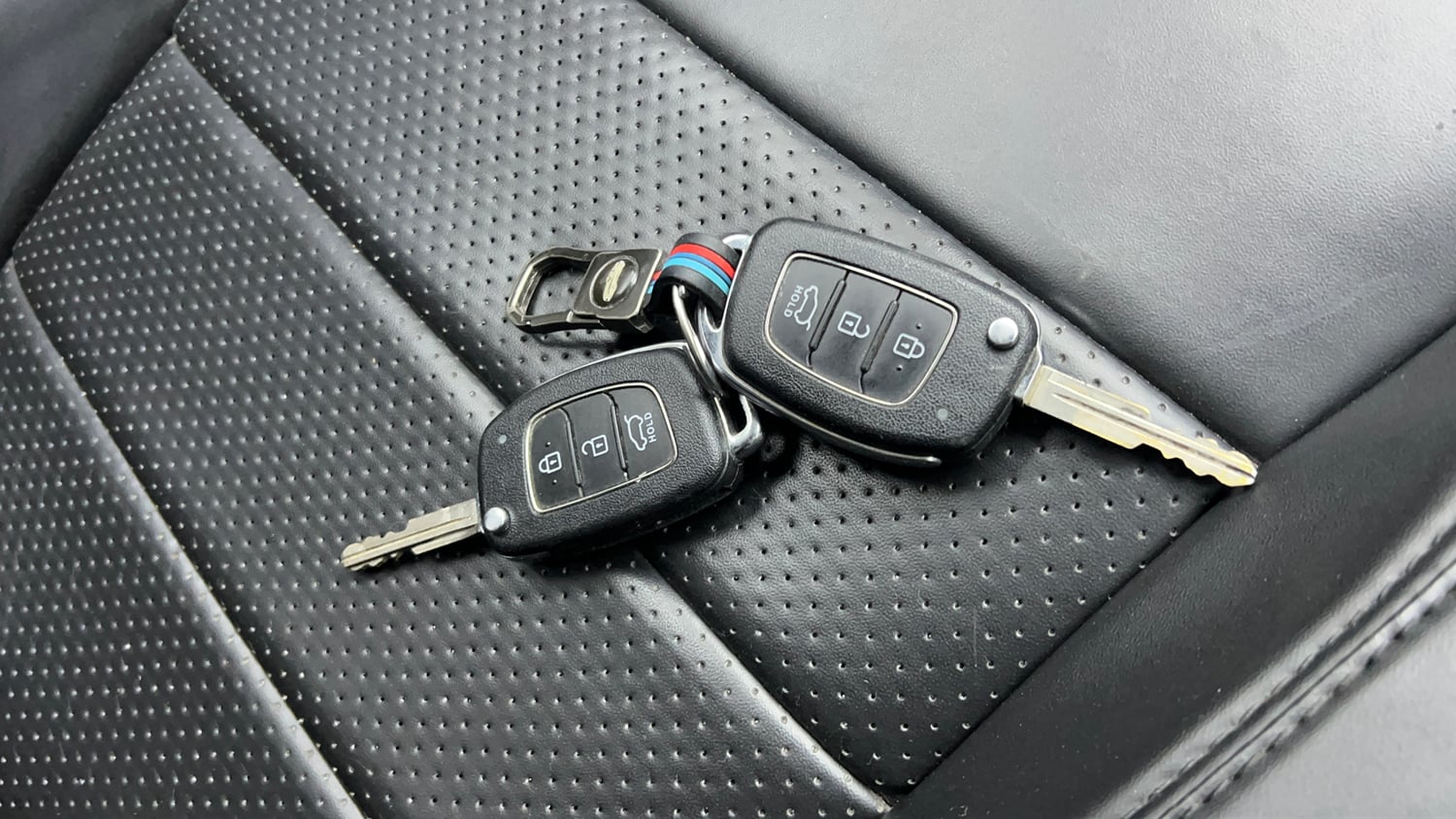 Used 2024 Hyundai Creta EX 1.5 Petrol Petrol Manual extra CAR KEY VIEW