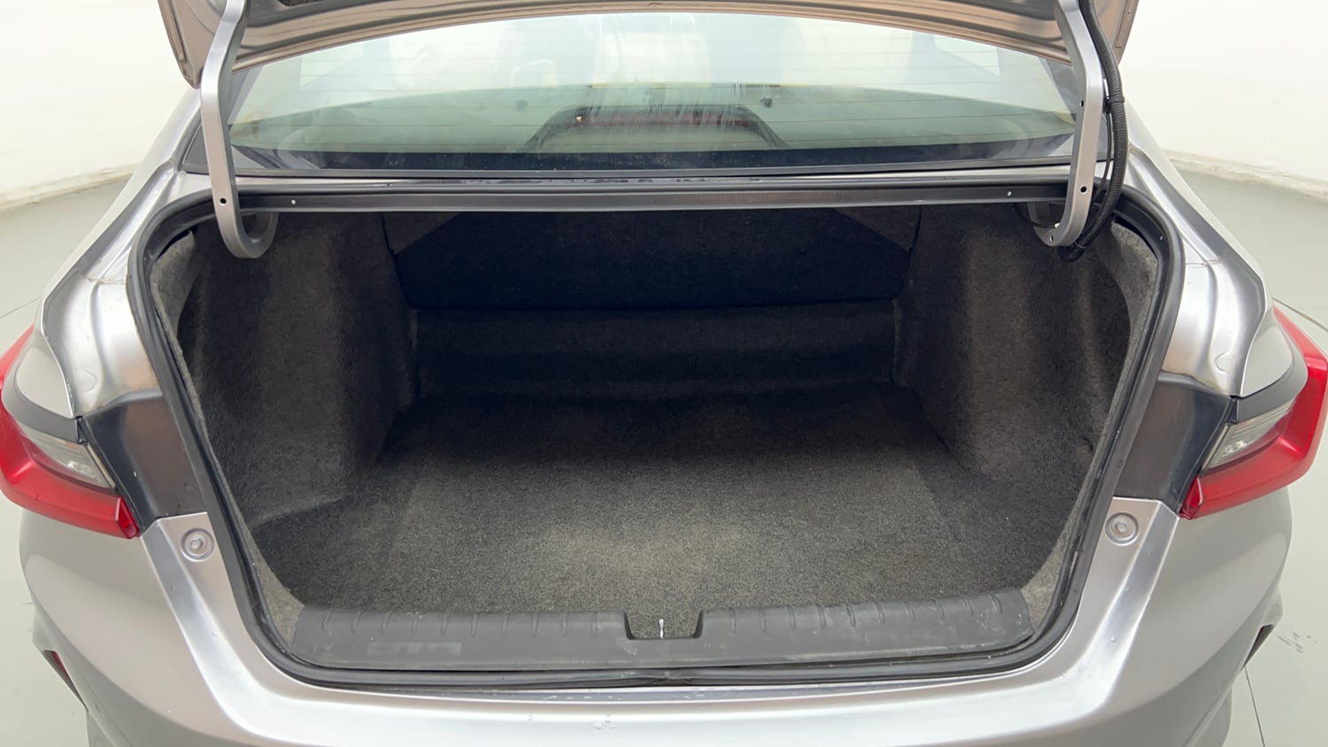 Used 2021 Honda City ZX Petrol Petrol Manual interior DICKY INSIDE VIEW