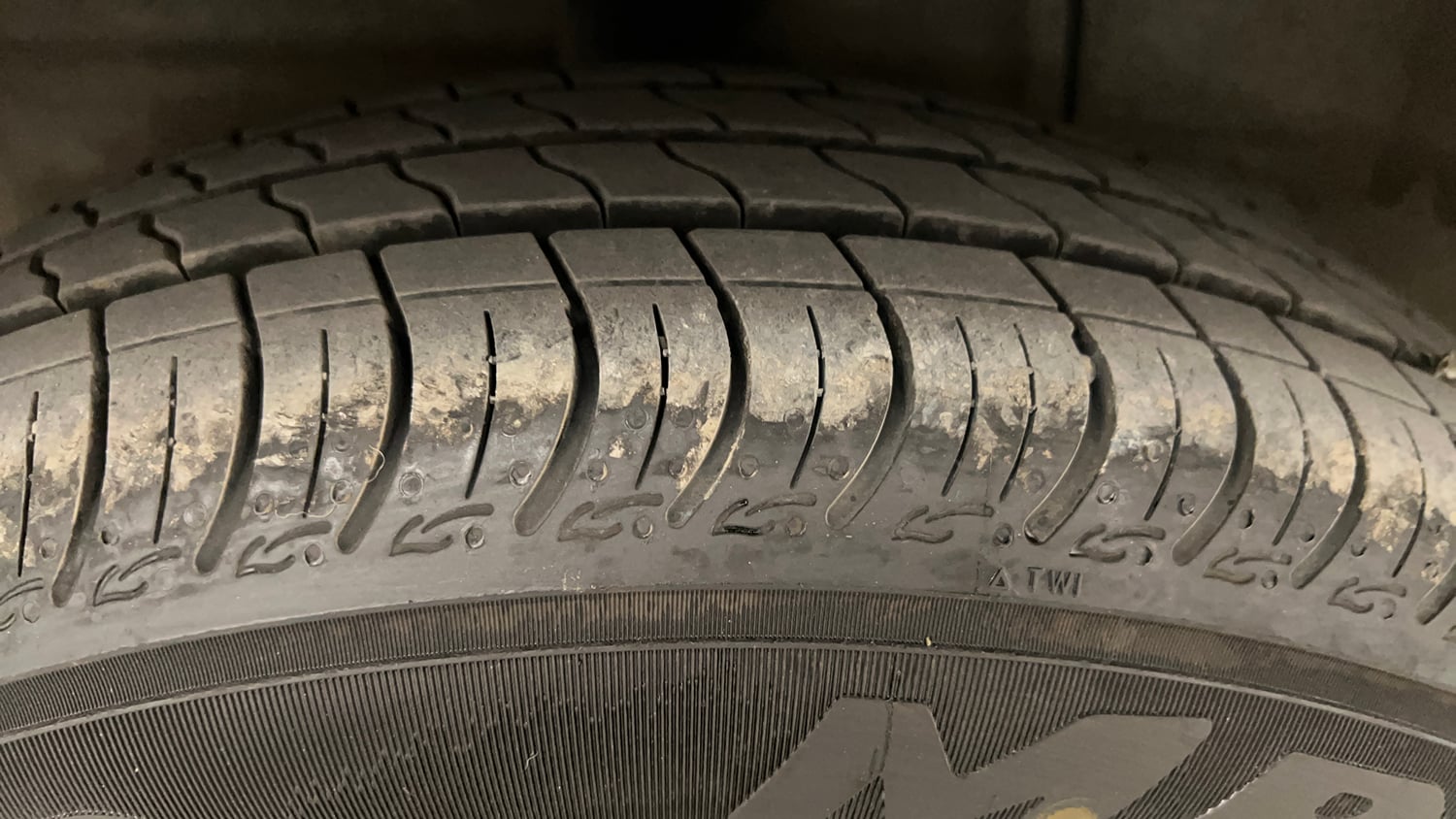 Used 2021 Hyundai Grand i10 Nios Sportz 1.2 Kappa VTVT CNG Cng Manual tyres RIGHT REAR TYRE TREAD VIEW