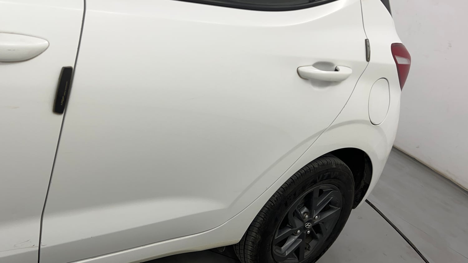 Used 2021 Hyundai Grand i10 Nios Sportz 1.2 Kappa VTVT CNG Cng Manual dents MINOR SCRATCH