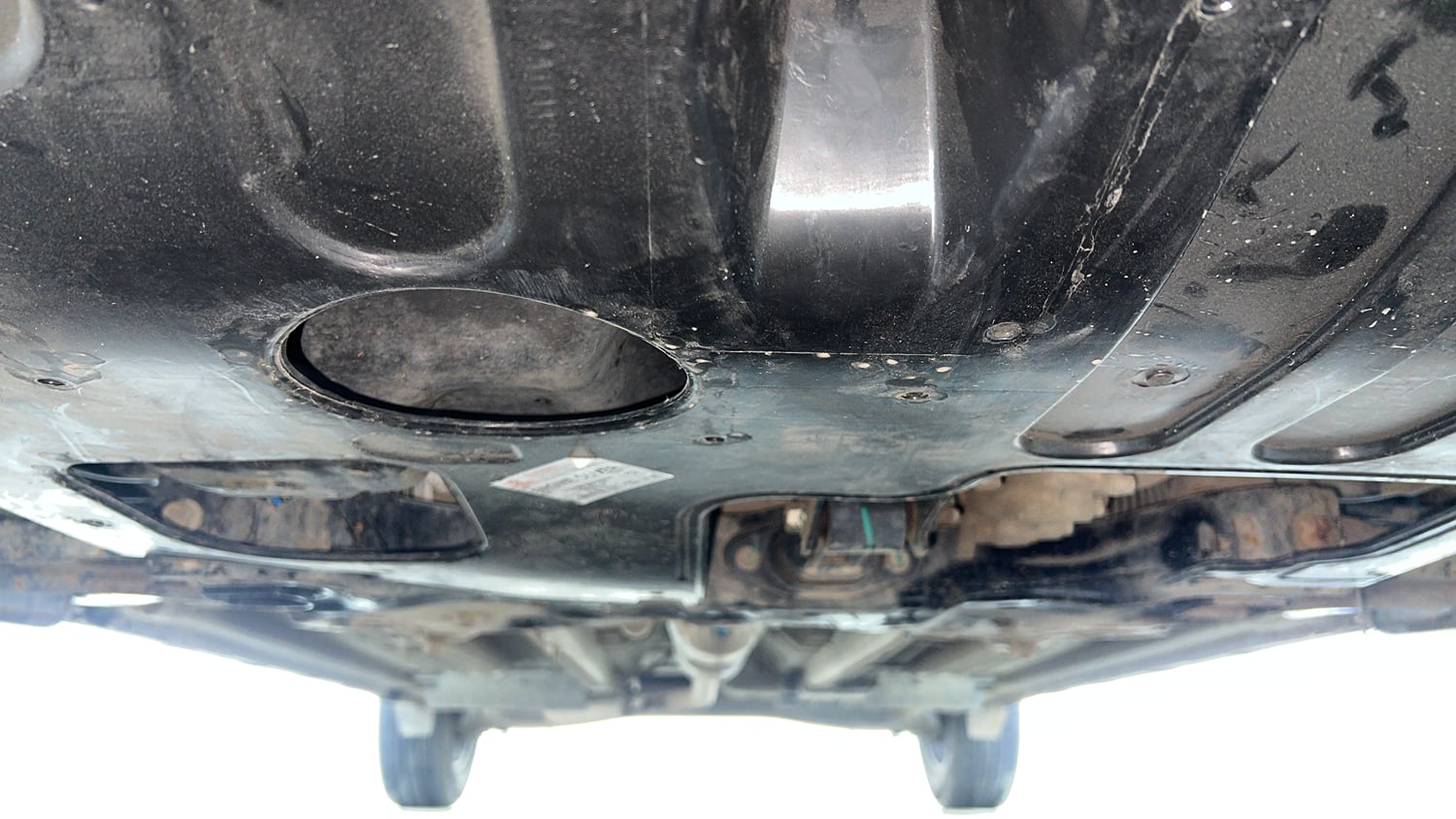 Used 2020 Kia Seltos HTK Plus 1.5 Petrol Manual extra FRONT LEFT UNDERBODY VIEW
