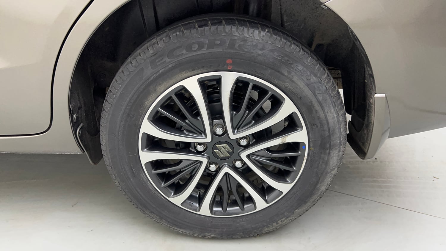 Used 2023 Maruti Suzuki Ertiga ZXi Plus Petrol Manual tyres LEFT REAR TYRE RIM VIEW