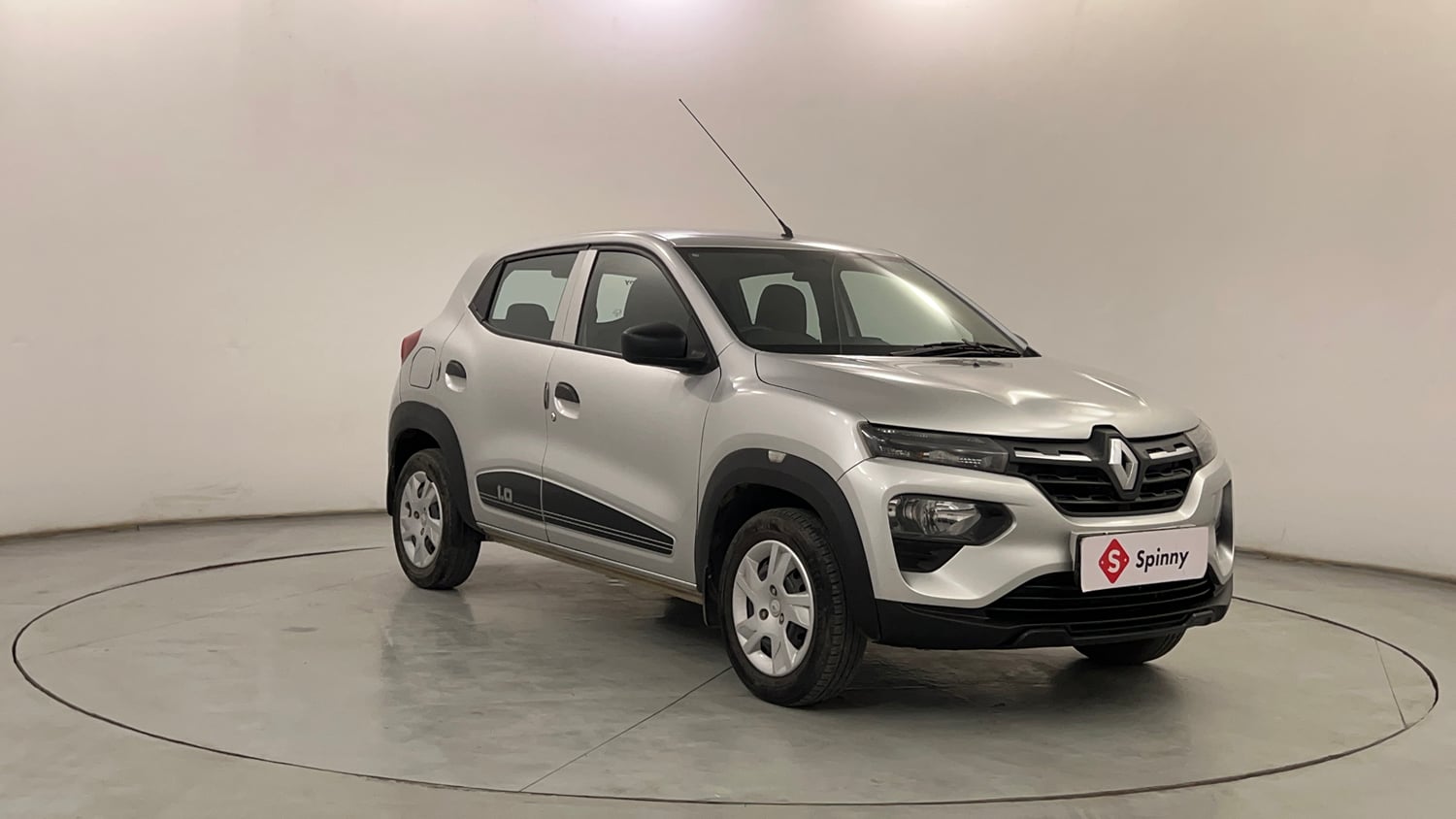 Used 2022 Renault Kwid RXL (O) 1.0 Petrol Manual exterior RIGHT FRONT CORNER VIEW