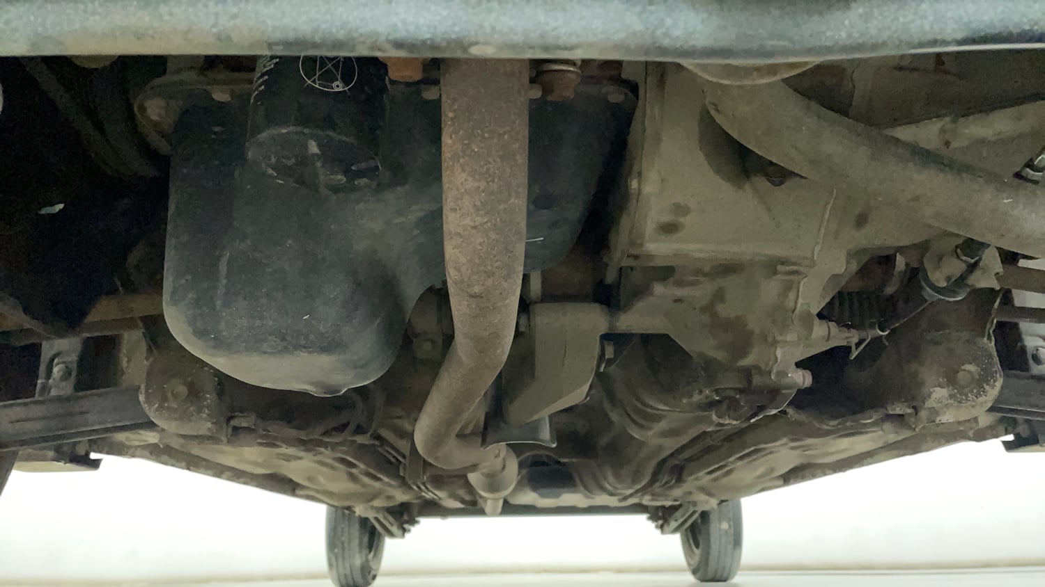 Used 2019 Maruti Suzuki Alto 800 LXi Petrol Manual extra FRONT LEFT UNDERBODY VIEW