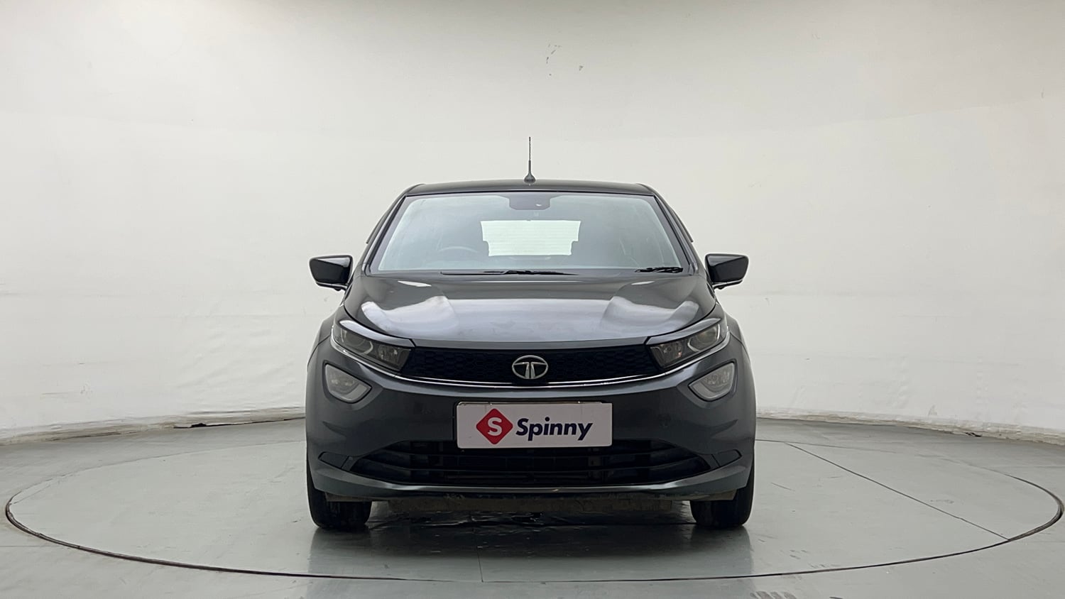 Used 2021 Tata Altroz XZ Petrol Petrol Manual exterior FRONT VIEW