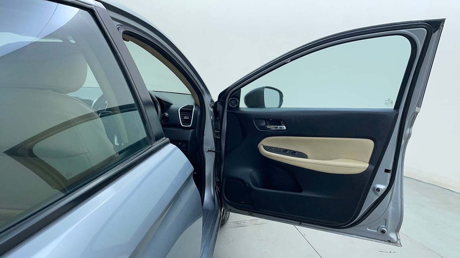 Used 2021 Honda City ZX CVT Petrol Petrol Automatic interior RIGHT FRONT DOOR OPEN VIEW