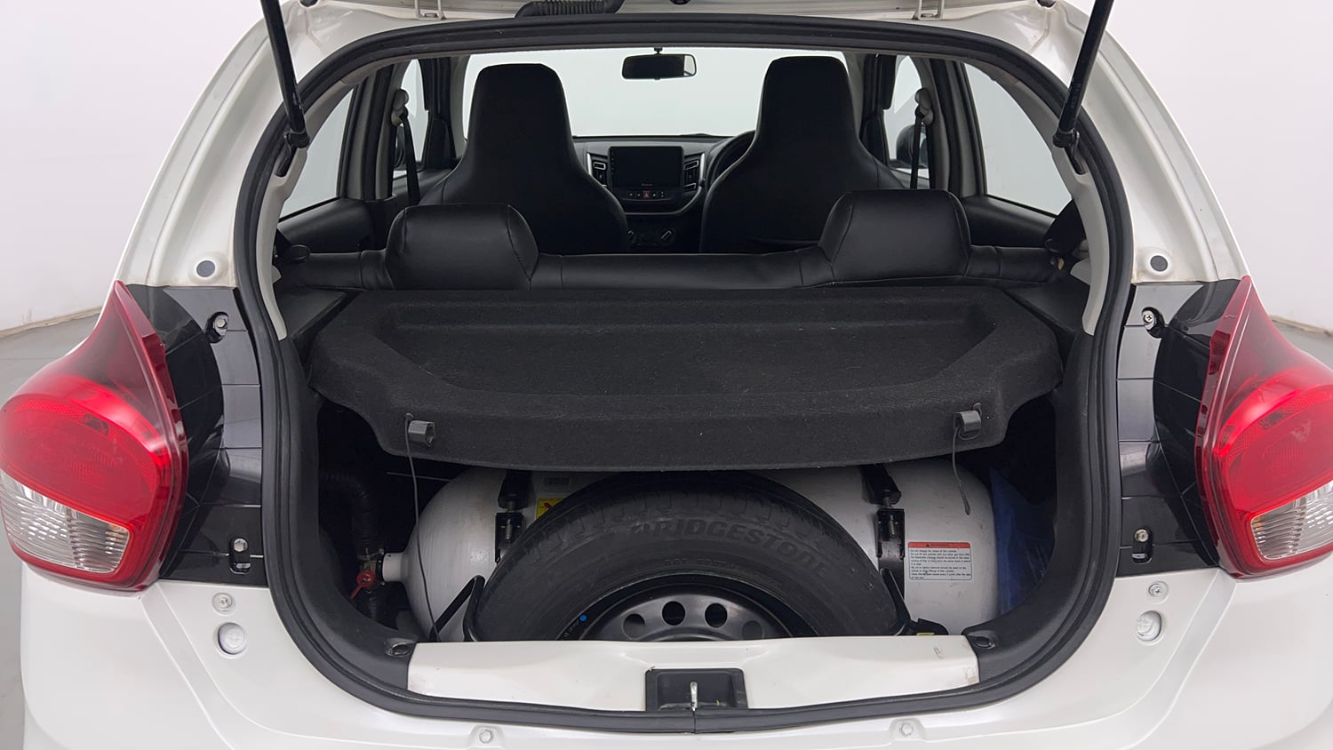 Used 2022 Maruti Suzuki Celerio VXi CNG Cng Manual interior DICKY INSIDE VIEW