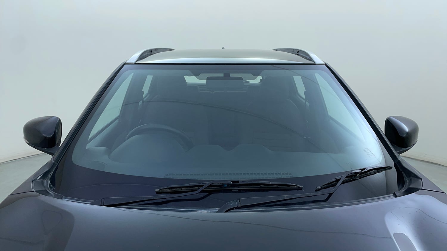 Used 2022 Nissan Magnite XV Executive Petrol Manual exterior FRONT WINDSHIELD VIEW