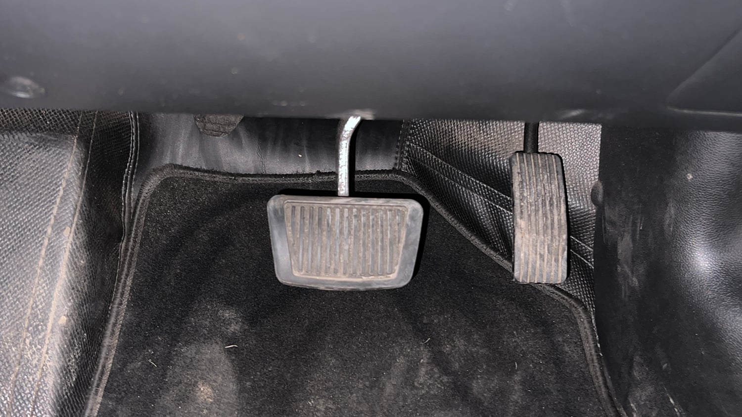 Used 2017 Hyundai Creta 1.6 SX Plus AT Petrol Petrol Automatic interior PEDALS VIEW