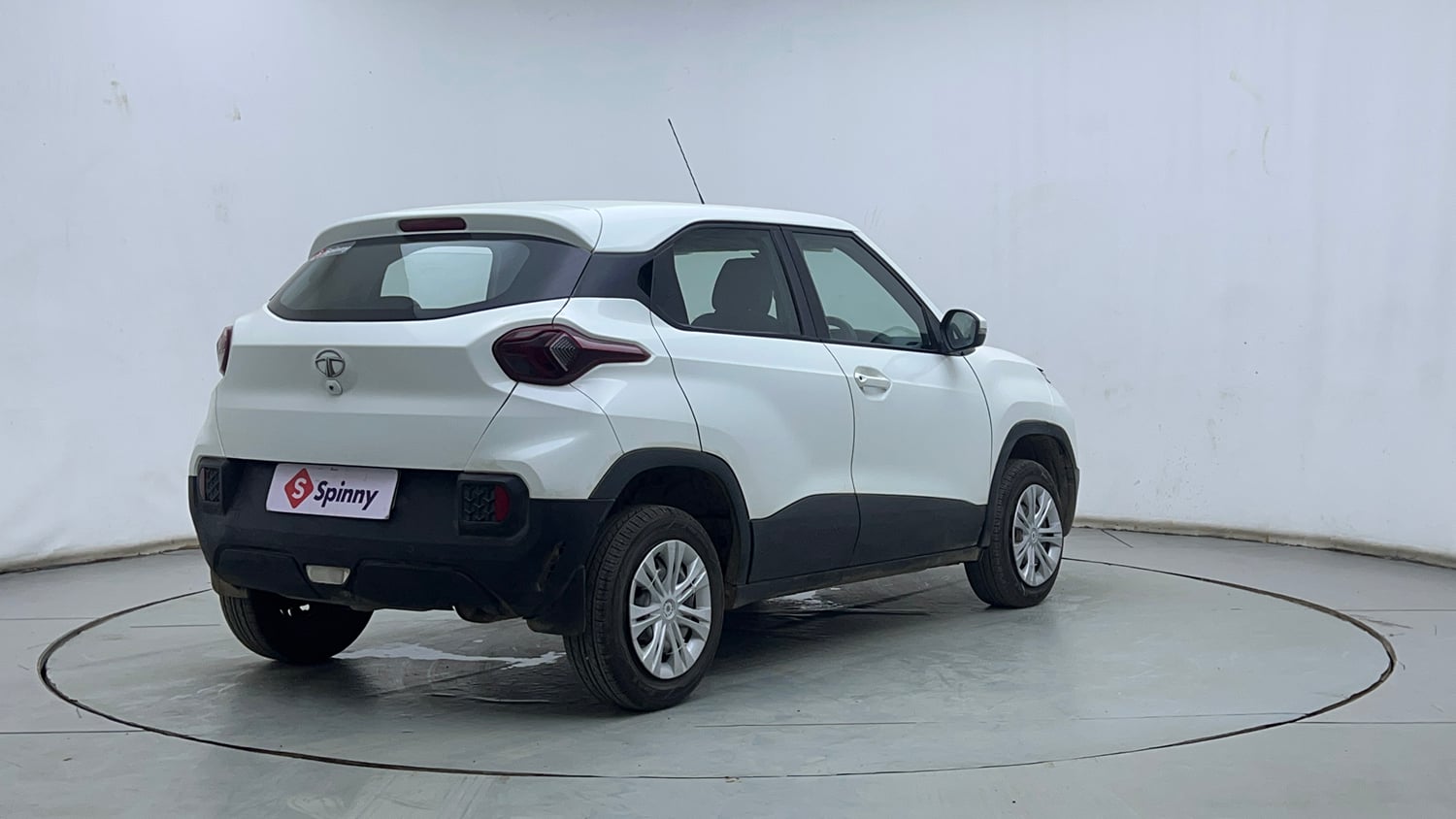 Used 2023 Tata Punch Adventure Rhythm Pack AMT Petrol Automatic exterior RIGHT REAR CORNER VIEW