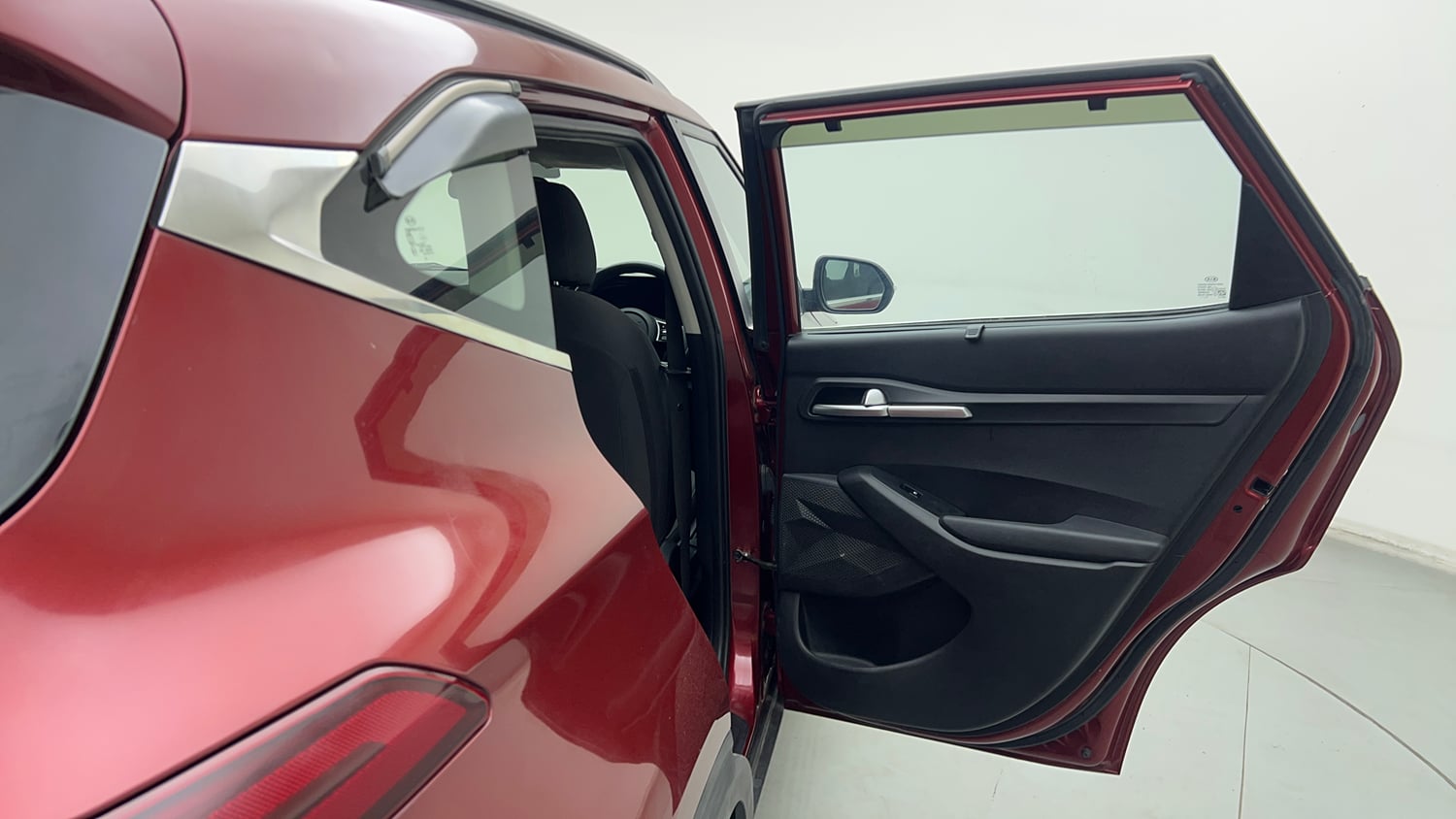 Used 2020 Kia Seltos HTK Plus 1.5 Petrol Manual interior RIGHT REAR DOOR OPEN VIEW