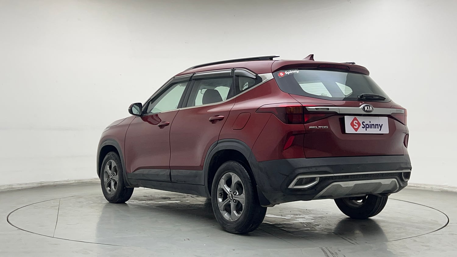 Used 2020 Kia Seltos HTK Plus 1.5 Petrol Manual exterior LEFT REAR CORNER VIEW