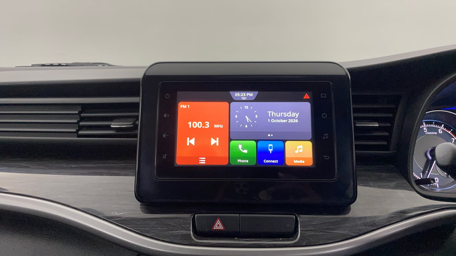 Used 2023 Maruti Suzuki XL6 Zeta MT Petrol Petrol Manual interior MUSIC SYSTEM & AC CONTROL VIEW